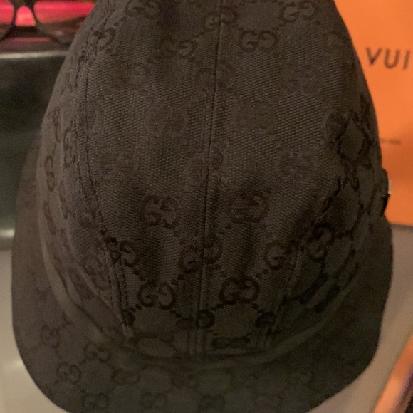 Vintage Gucci bucket hat🖤 - Picture 3 of 5